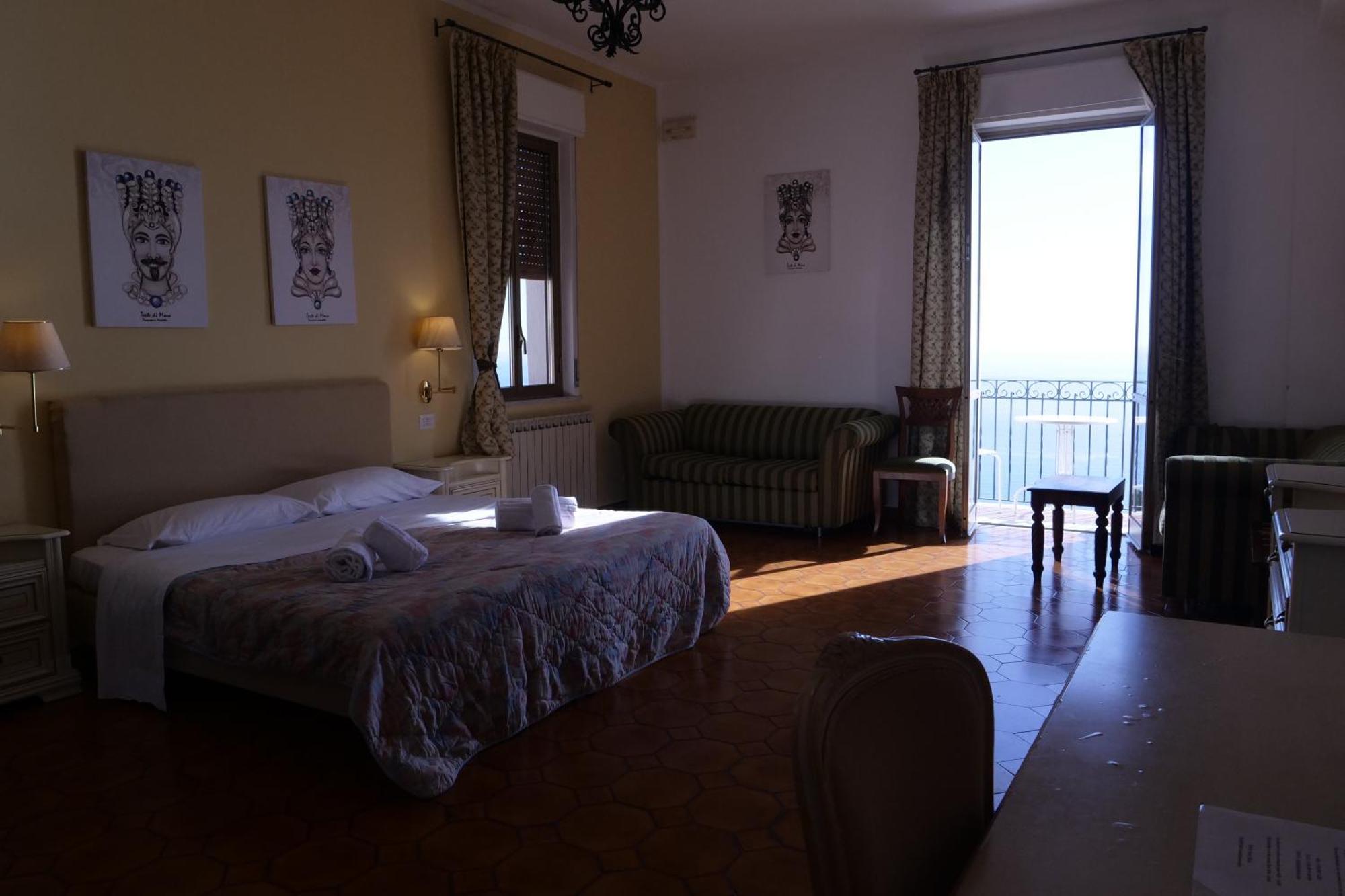 Hotel Elios Tao Taormina Exterior photo