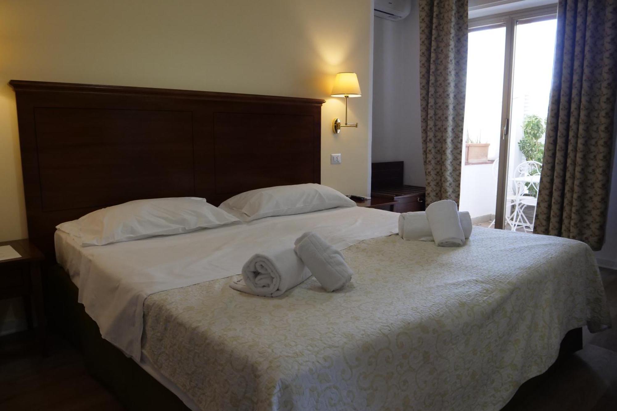 Hotel Elios Tao Taormina Exterior photo